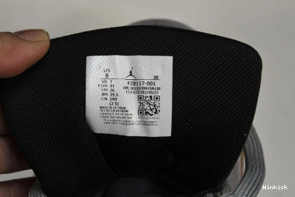 FZ8117-001 Jordan x The Travis Check Cut Scott 1126